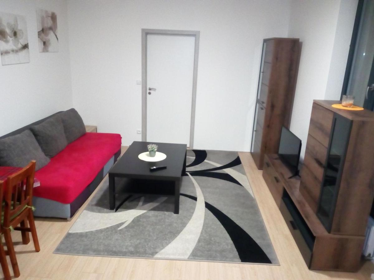 Apartman Stefanikova Zlín Εξωτερικό φωτογραφία