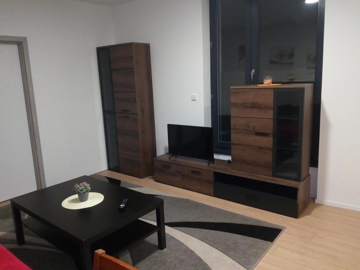 Apartman Stefanikova Zlín Εξωτερικό φωτογραφία